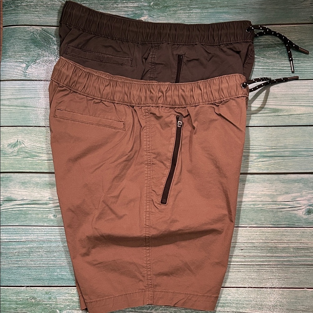 Sonoma Comfort Zone Men's Dark and Light Brown Athletic Shorts. Two Pairs - Picture 4 of 4